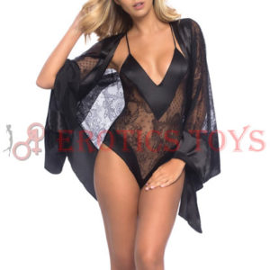 Código: 2927 Roxanne Lace Handkerchief Robe w/Wide Satin Edges Black O/S